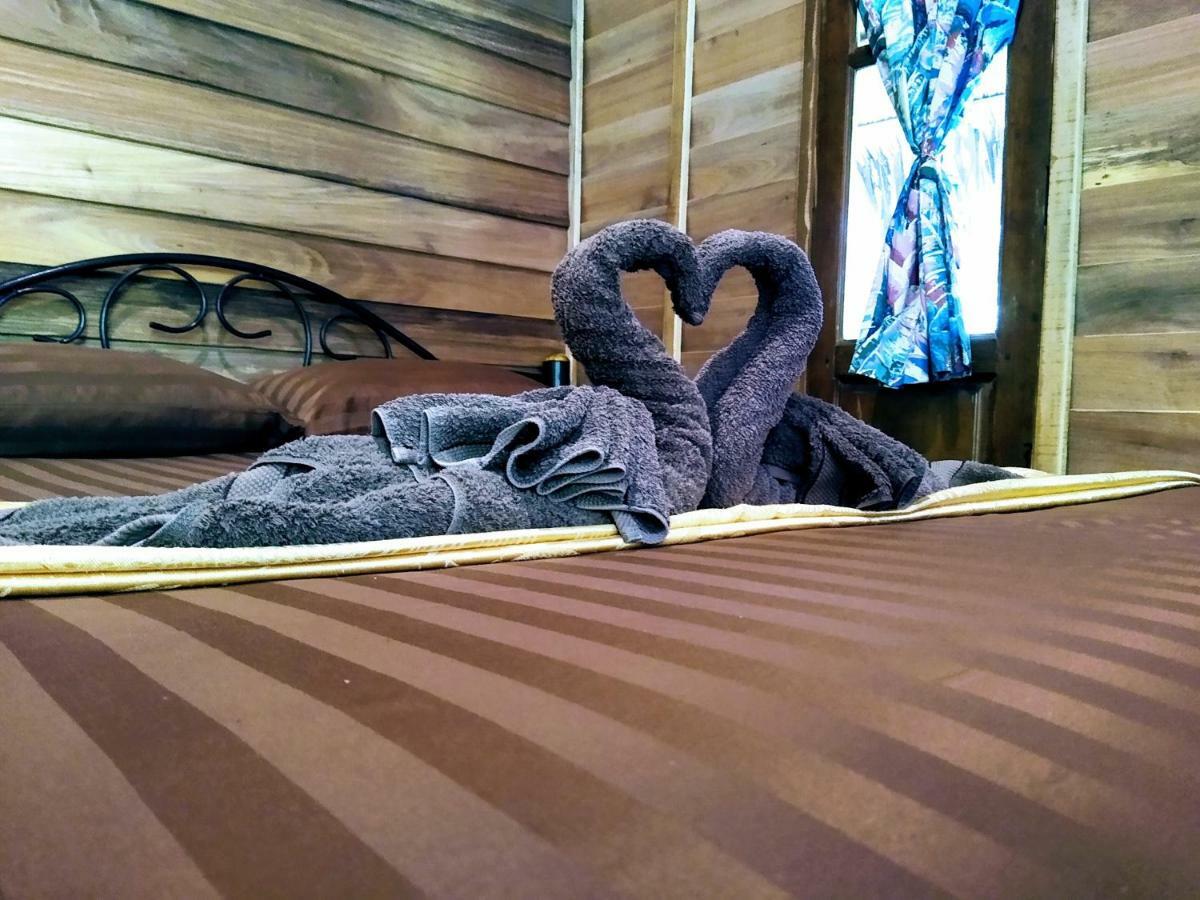 ホテル Kafair Hut (Adults Only) リペ島 エクステリア 写真